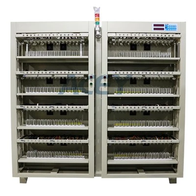 Prismatischer Batterielade- und -entladetester